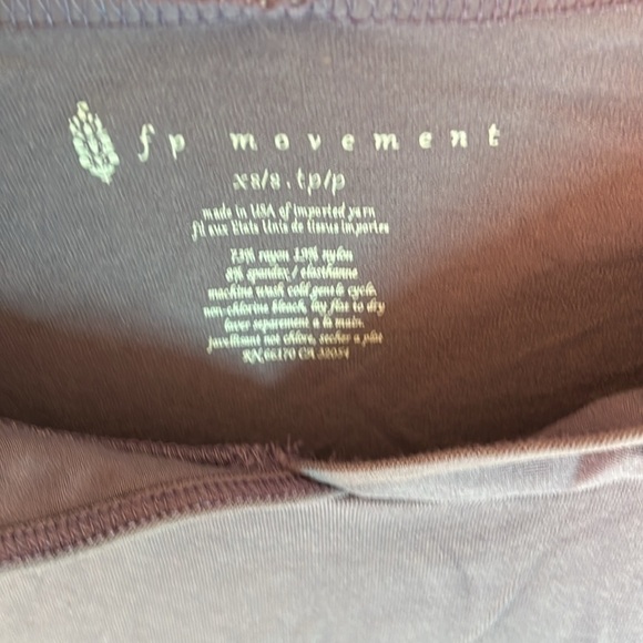 Free People Movement Periwinkle Hooded Top Size XS/S NWOT - Picture 2 of 6